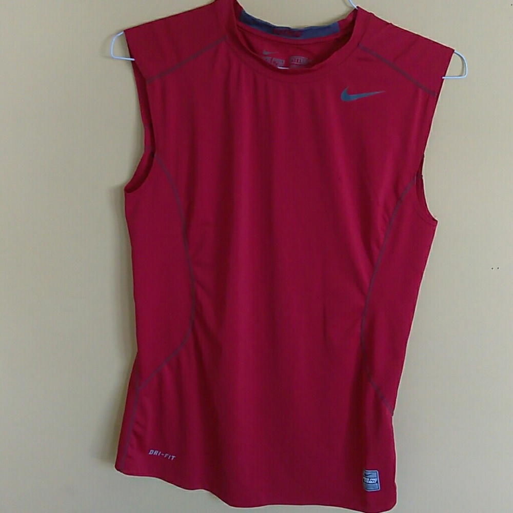 Nike Mens work out shirt